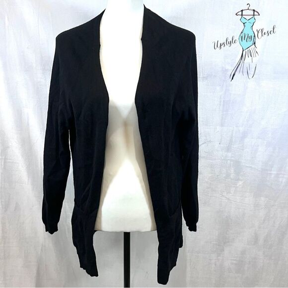 Love Tree soft and cozy black cardigan sweater size medium - Picture 1 of 6
